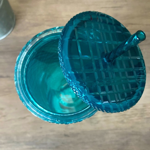 Starbucks 2023 Subzero Jeweled
Gradient Anniversary Tumbler - Picture 5 of 6